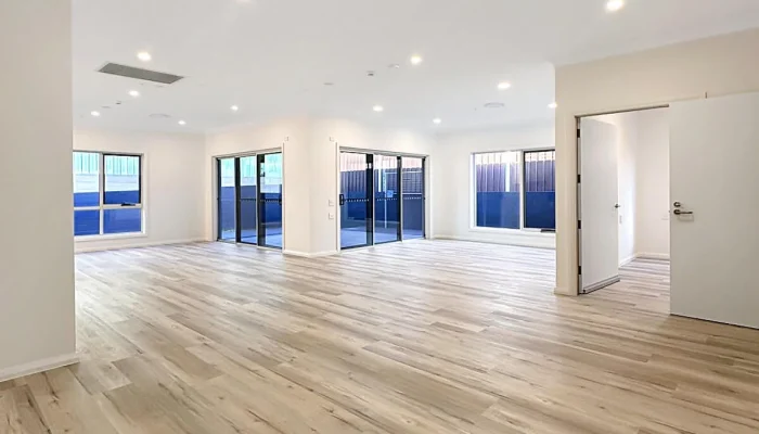 Hamlet Crescent, Rosemeadow NSW 9