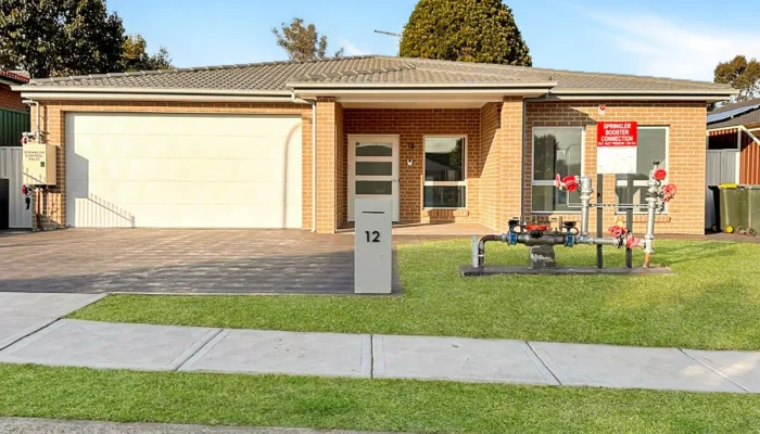 Hamlet Crescent, Rosemeadow NSW